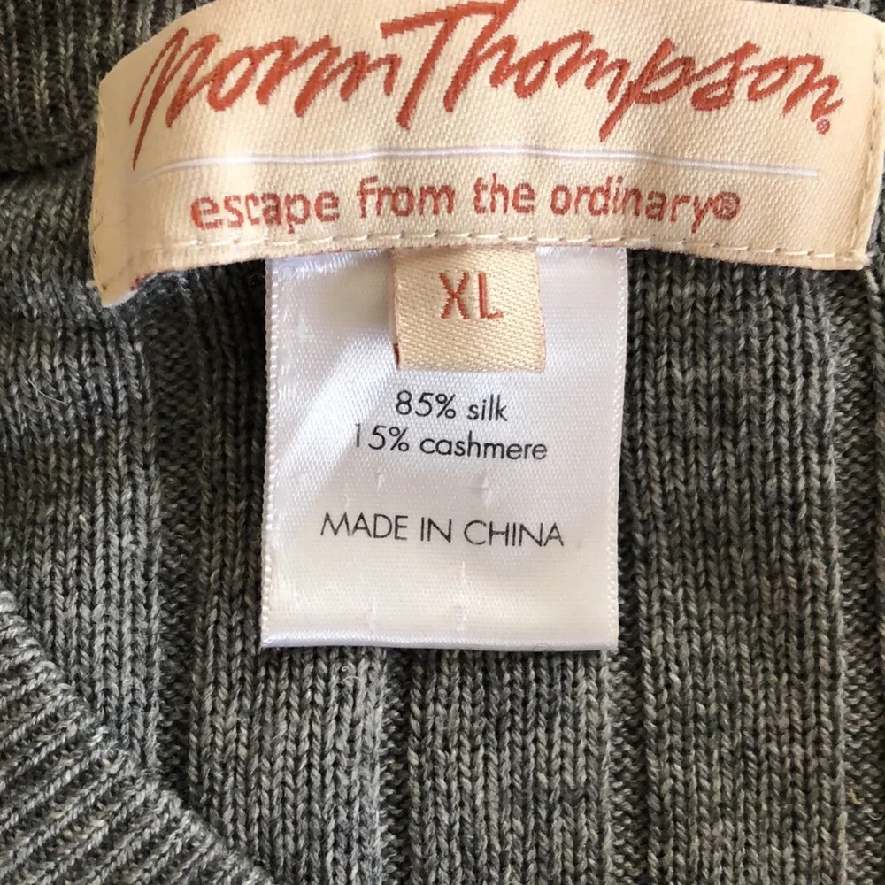 Norm Thompson gray silk and cashmere blend long sleeve sweater size XL